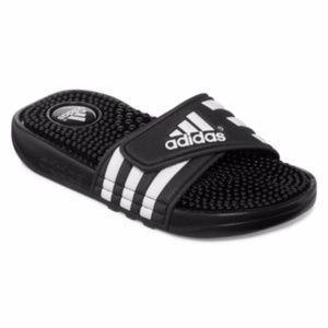 Adidas Sandals Boy Size 5